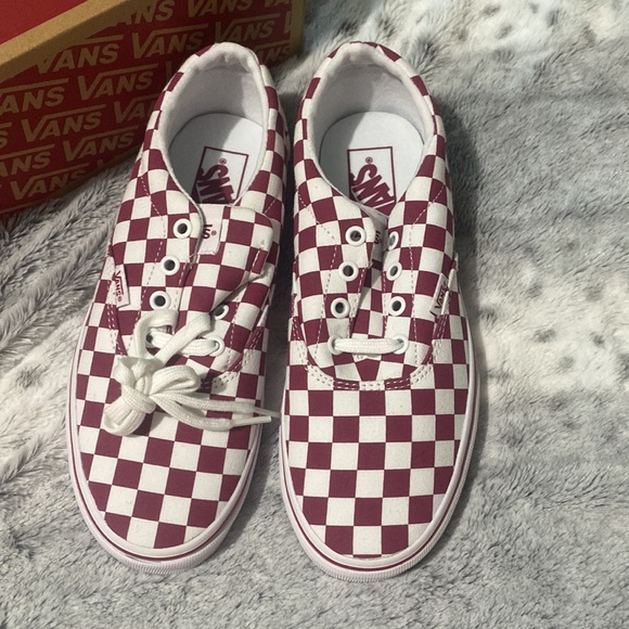 BRAND NEW checkerboard red vans - Picture 2 of 4